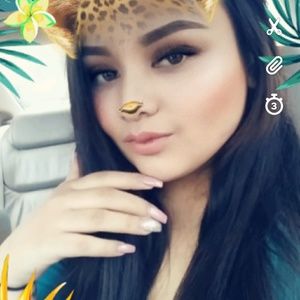 Meet your Posher, Sabrina